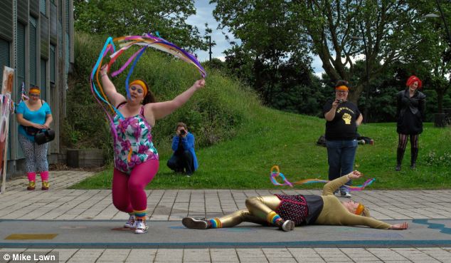 Ӣ�����԰���ְ���ף���׶ذ���