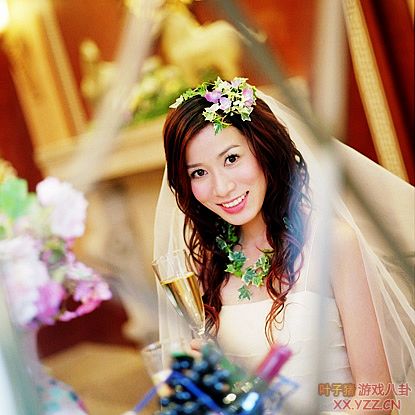 ͼ������ҲҪװ�۵Ĵ���Ů��