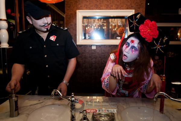 ϸ����ҹ������Щ�Ȼ������������ǣ�ͼ��