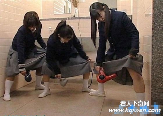 ��Ů������ͼ�� �ø�hold��ס(������ͼ)