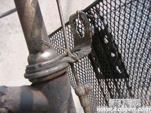 因囊中羞涩,特价出售爱车一辆